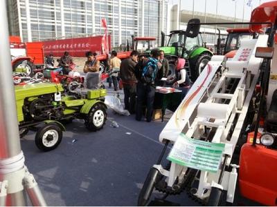 沭河雙品牌農機閃耀齊魯農機展覽會，引領智慧農業新潮流